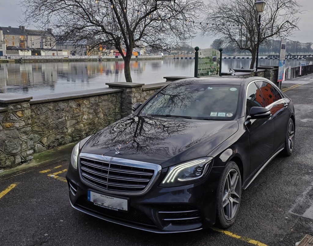Black Tie Chauffeurs Cliffs of Moher Experience